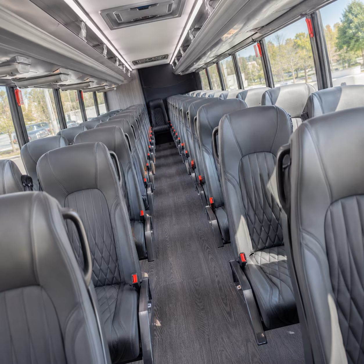 newport news bus rentals