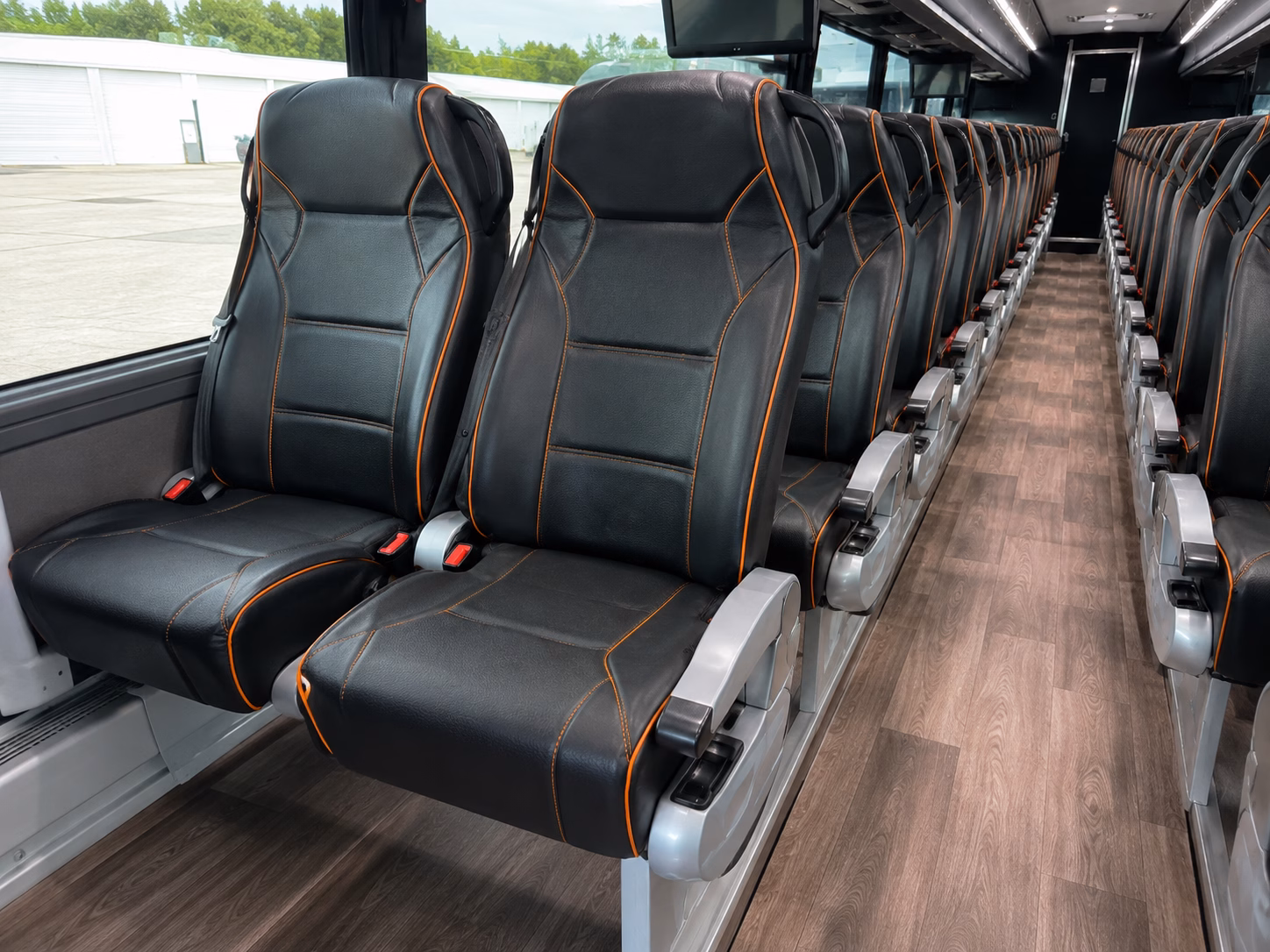 norfolk bus rentals