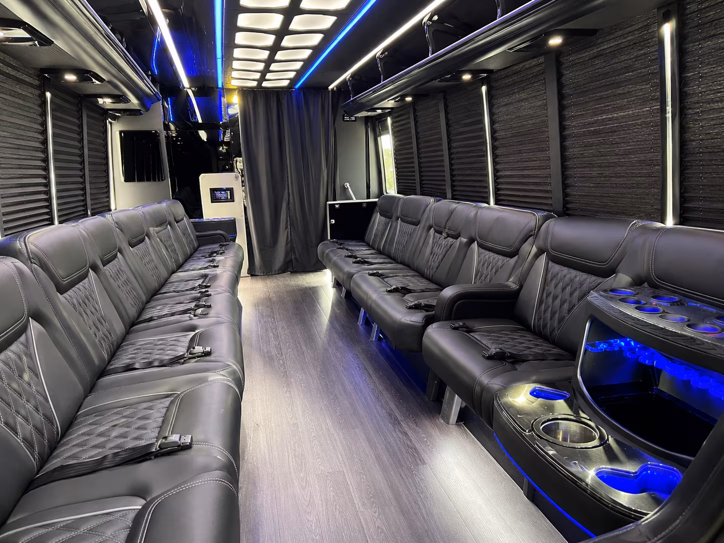 rivers casino portsmouth hampton party bus rental